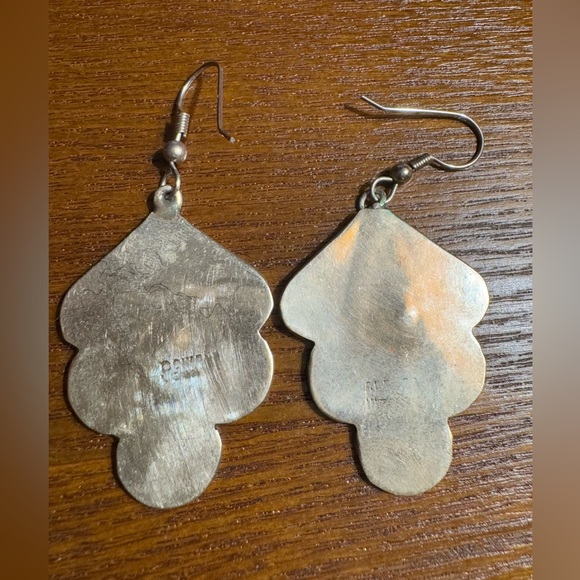 Abalone Shell Earrings, Clip On, Vintage Mexico Jewelry, Alpaca Silver - Picture 4 of 7